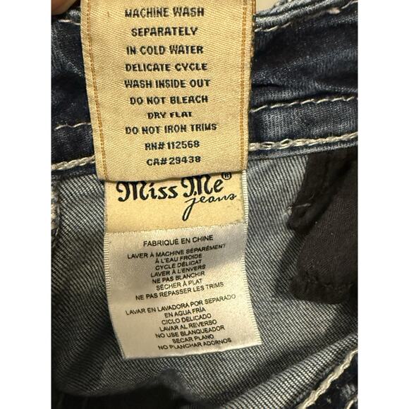 Miss Me Jeans Size 29 Easy Boot Distressed Mid Rise Rhinestones - Picture 5 of 11